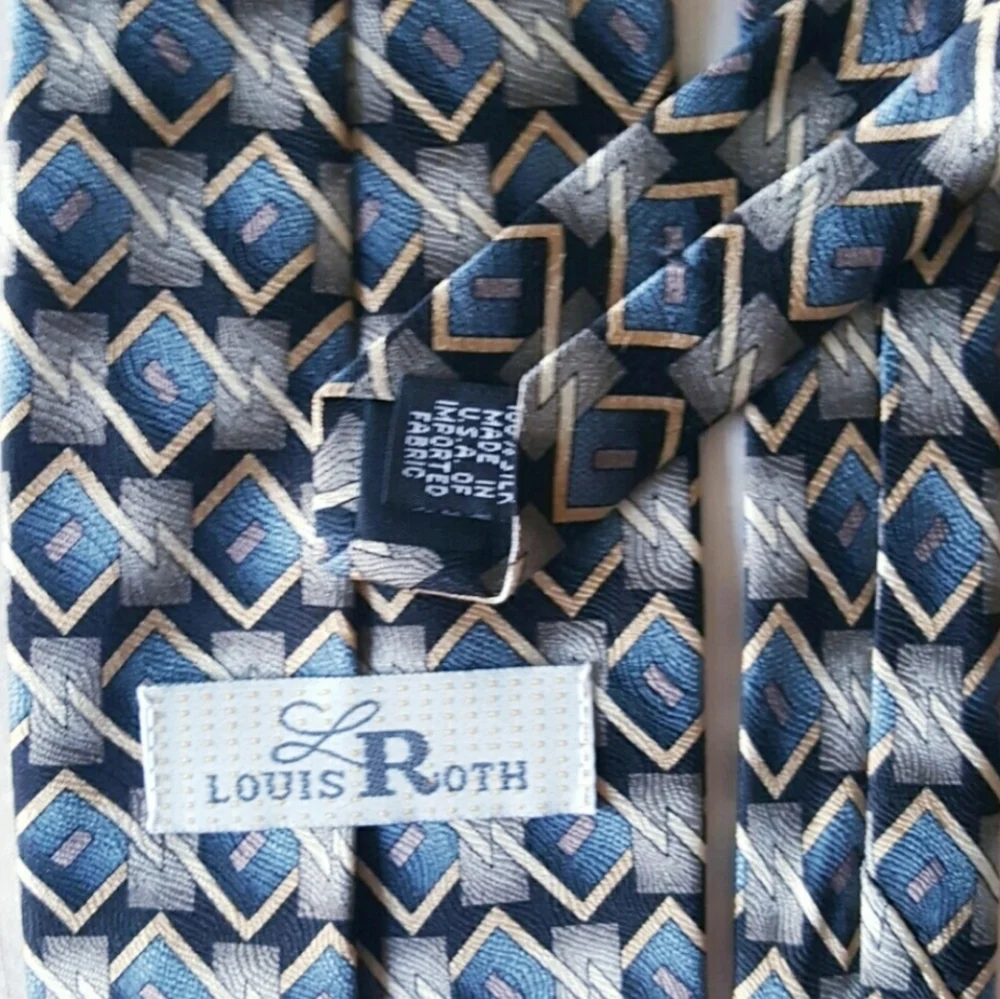 Louis Roth 100% Silk box desig gray blue cream Tie